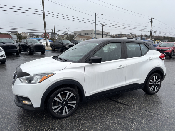 2020 Nissan Kicks Sv