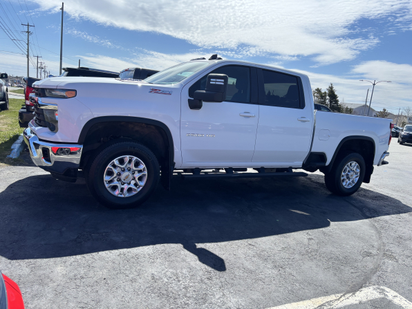 2024 Chevrolet Silverado