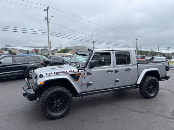 2020 Jeep Pickup