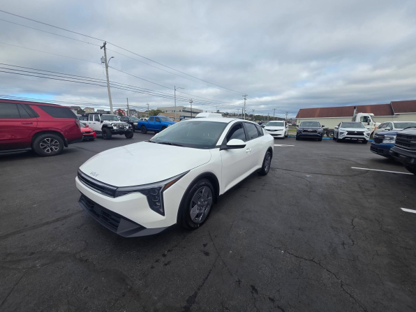 2025 Kia K4